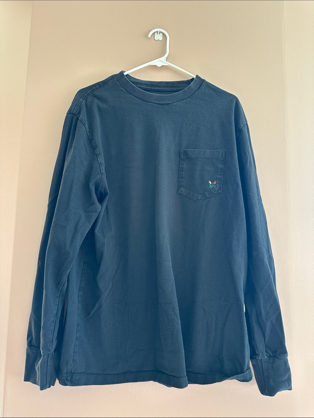 Men's Long Sleeve Pocket Tee - black